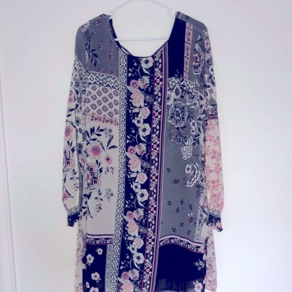 Marices dress size XL light material with extra lining and slid sleeves